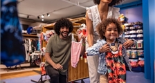 Shop & Smile: Fashion & Beauty at Center Parcs Le Lac d'Ailette