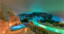 Hot tubs at Center Parcs Les Trois Forêts