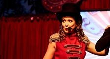Show Night: X-tra Ordinario at Center Parcs Les Trois Forêts