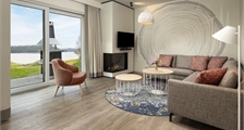 VIP Lakeside cottage TH2032 at Center Parcs Terhills Resort
