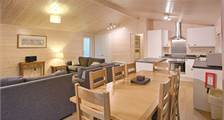 Chalet - Haddon Classic Vogue 4 8C1 at Darwin Forest
