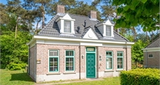 4-person children's bungalow 4CK at Landal De Hellendoornse Berg