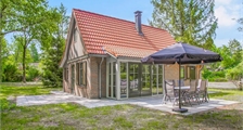 5-person country house 5C2 at Landal Het Land van Bartje