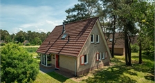 4-person bungalow 4L1 at Landal 't Loo