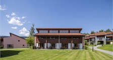 4-person bungalow 4B2 at Landal Marina Lipno