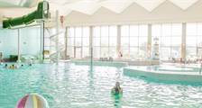 Swimming activities at Landal Ooghduyne
