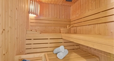 2-person water residence 2L at Landal De Reeuwijkse Plassen