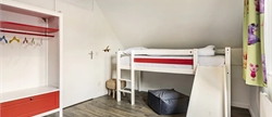 6-person children's bungalow 6DK at Landal Domein De Schatberg