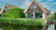 8-person residence 8C1 at Landal Terherne