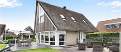 8-person residence 8EL at Landal Terherne