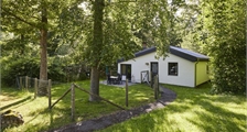 4-person dog bungalow 4BD at Landal Wirfttal