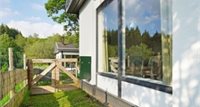 6-person dog bungalow 6BD at Landal Wirfttal