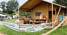 Safari tent lodge Laurier Safari Tent Woody at RCN Zeewolde